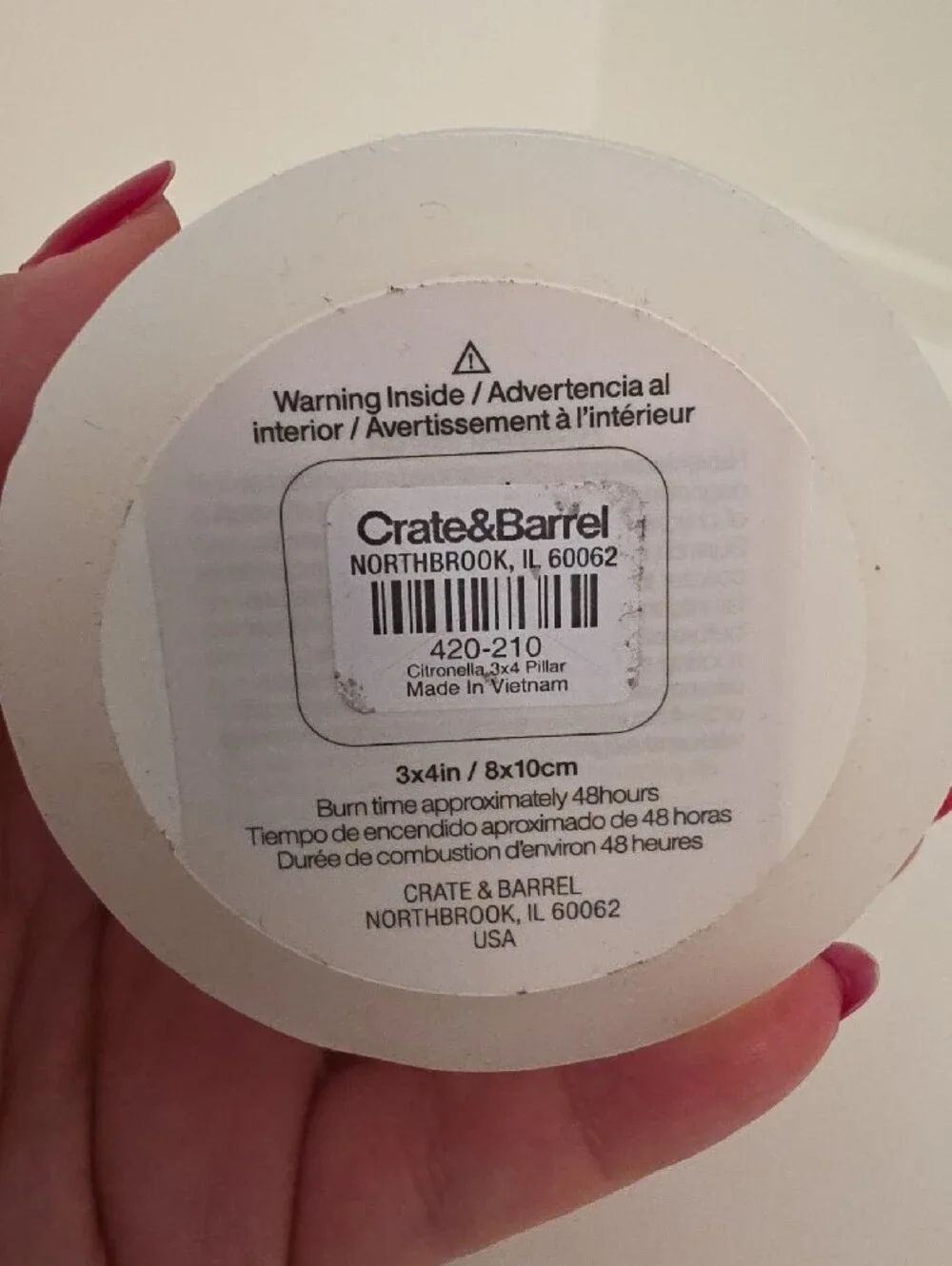 Crate&Barrel White Lemon Leaf & Geranium Pillar Candle